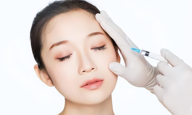 為什么越來越多的女性，選擇學習輕醫美針劑注射？
